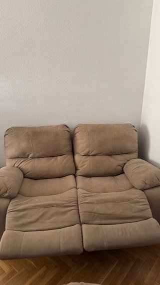 Sofá 2 plazas + sillón reclinable beige