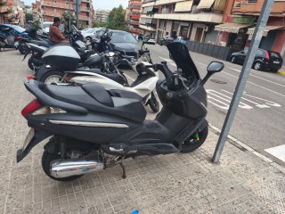 Sym GTS EVO 125 Maxi Scooter Negra
