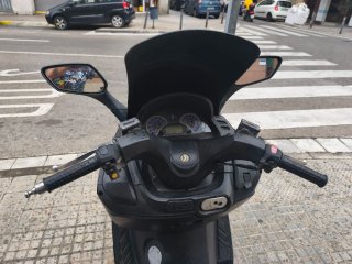 Sym GTS EVO 125 Maxi Scooter Negra