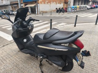Sym GTS EVO 125 Maxi Scooter Negra