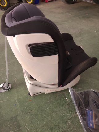 Silla giratoria de coche para bebé Bionio Isofix