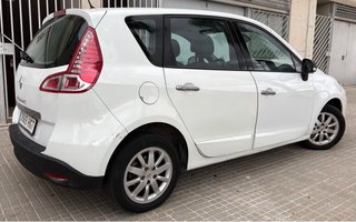Renault Scenic 2011