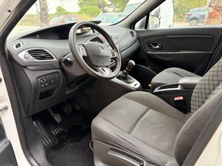 Renault Scenic 2011
