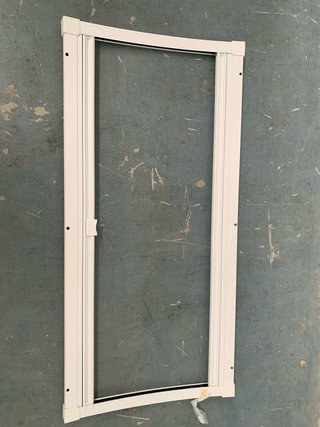 Oscurecedor curvo 121x57 para autocaravana