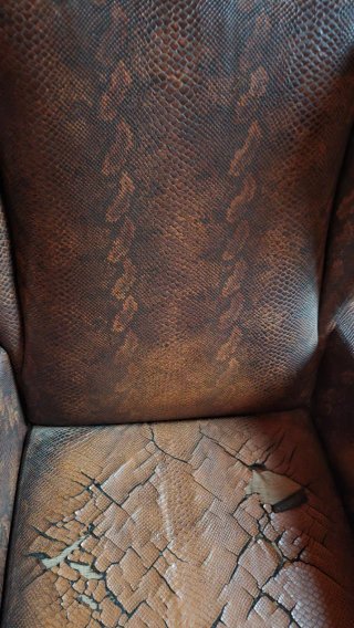 Sillón reclinable de piel