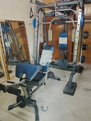 Máquina Smith 9010 multipower+ Banco multifunción