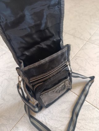 Bolso bandolera unisex BCB negro