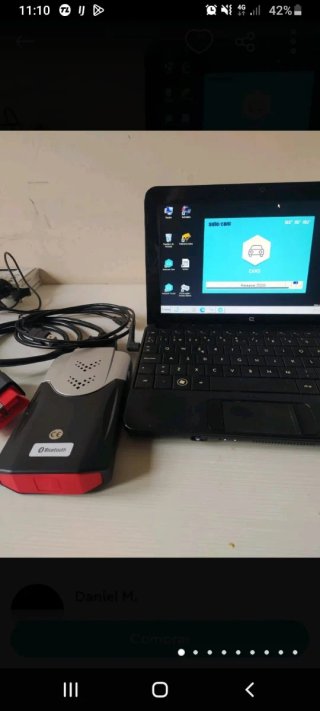 Ordenador portátil y maquina de diagnosis eobd2