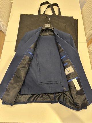 Traje Macson Azul Tinta Talla 56 + Funda
