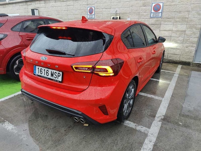 Ford Focus 1.0 Ecoboost ST-Line 2024, foto 2