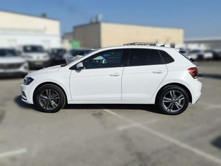 VOLKSWAGEN polo