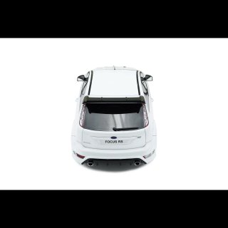 OttOmobile 1/18 Ford Focus Mk2 RS Frozen White2009