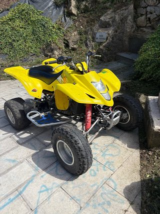 Suzuki LTZ 400