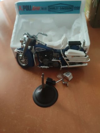 Harley-Davidson 1200 Moto Clásica Azul
