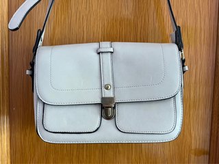 Bolso gris Misako