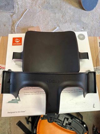 Bandeja Stokke Tripp Trapp Storm Grey y adaptador