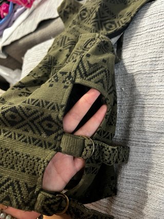 Top Bershka verde y negro talla M