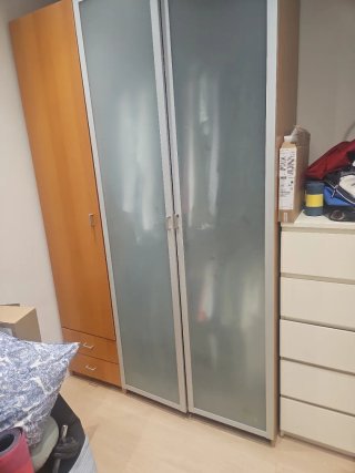 Armario madera, metal y cristal