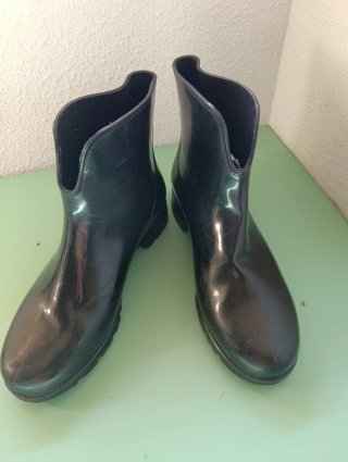 Botas de agua azul marino