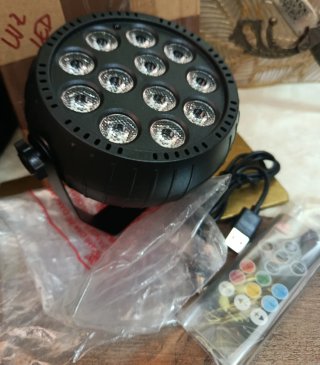 Foco Par LED RGB Disco Recargable Nuevo