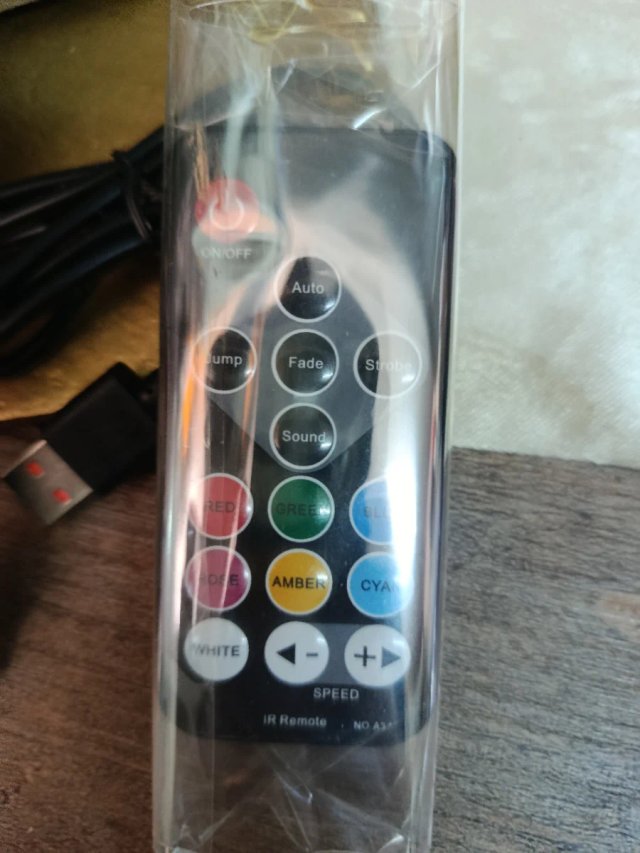Foco Par LED RGB Disco Recargable Nuevo