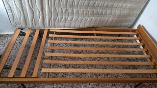 Somier y Colchón Madera y Metal