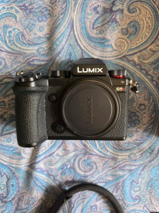 Panasonic Lumix S5D kit 18 40 + accessori