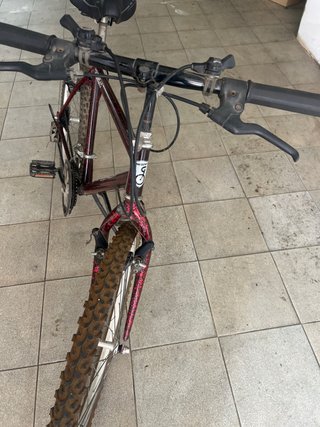 Bicicleta de montaña CONOR