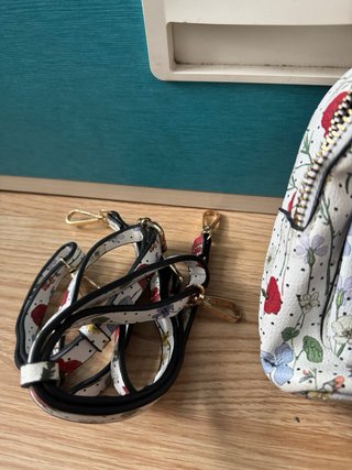 Mochila Parfois floral