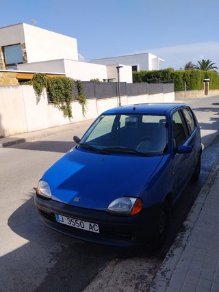 FIAT 600 1999