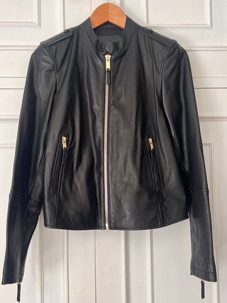Cazadora Piel Negra Minimalista