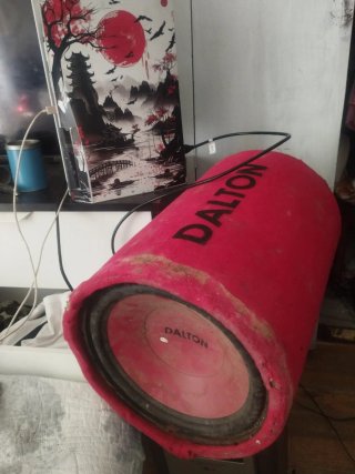Altavoz Dalton Rojo