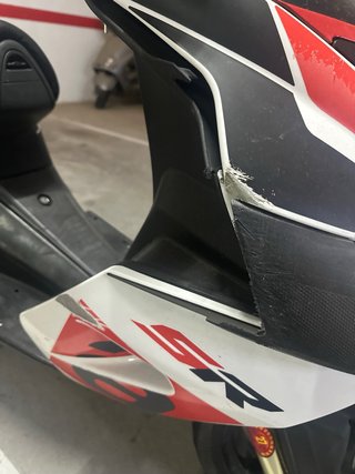Aprilia SR 50cc 2T 2017 - 7696 km itv 2027