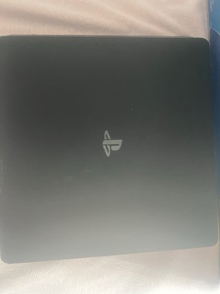 PS4 (PlayStation 4) 1TB Jet Black
