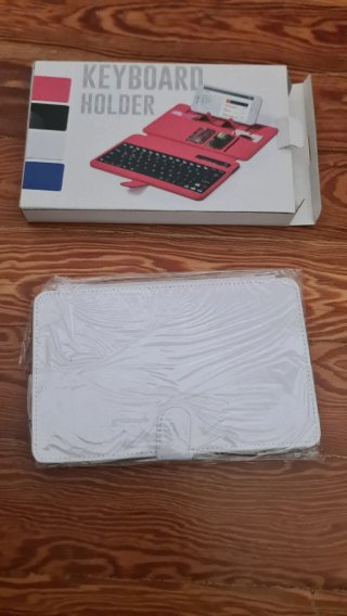 Funda con teclado para tablet 23x15cm