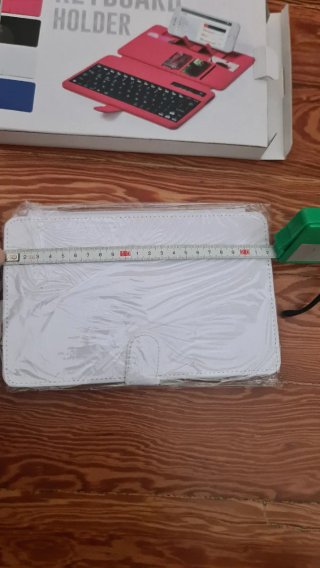 Funda con teclado para tablet 23x15cm
