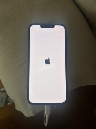 iPhone 13 128 GB libre + funda – TOP