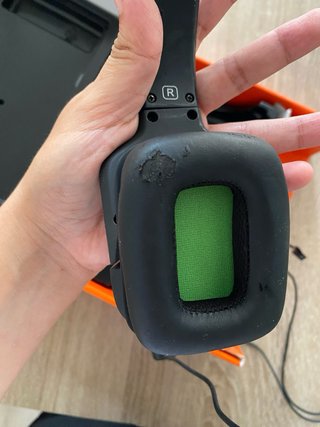 Casco Triton PC y Consola