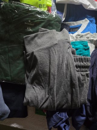 Lotto vestiti ragazzo taglie M e L