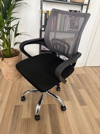 2 Sillas de Oficina Giratorias