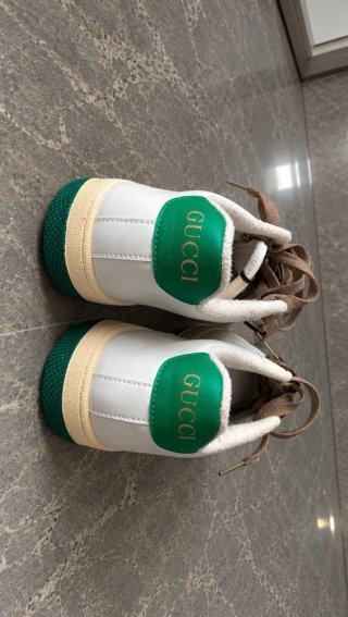Zapatillas Gucc Blancas y Verdes