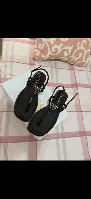 Chanclas Guess Negras
