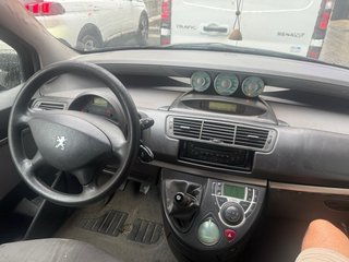 Peugeot 807 2005