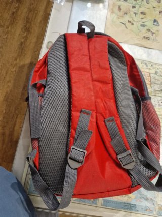 Mochila TERRAE Roja y Gris