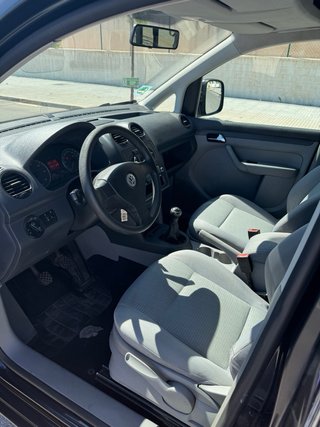 Volkswagen Caddy 2010