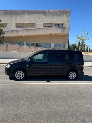 Volkswagen Caddy 2010