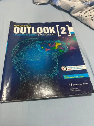 Outlook Bach 2 Sts 2022 (bachillerato)