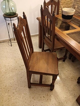 Conjunto mesa madera y 6 sillas