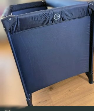 Cuna de viaje portátil