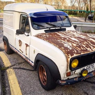 273-ALETINES RENAULT 4 TURISMO Y FURGONETA